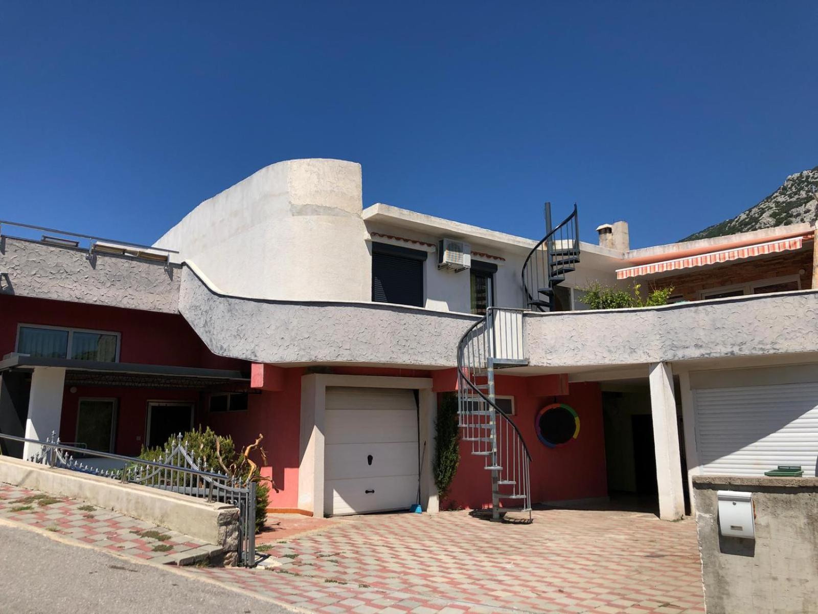 Apartmani Cesarica 卡尔卢巴格 外观 照片