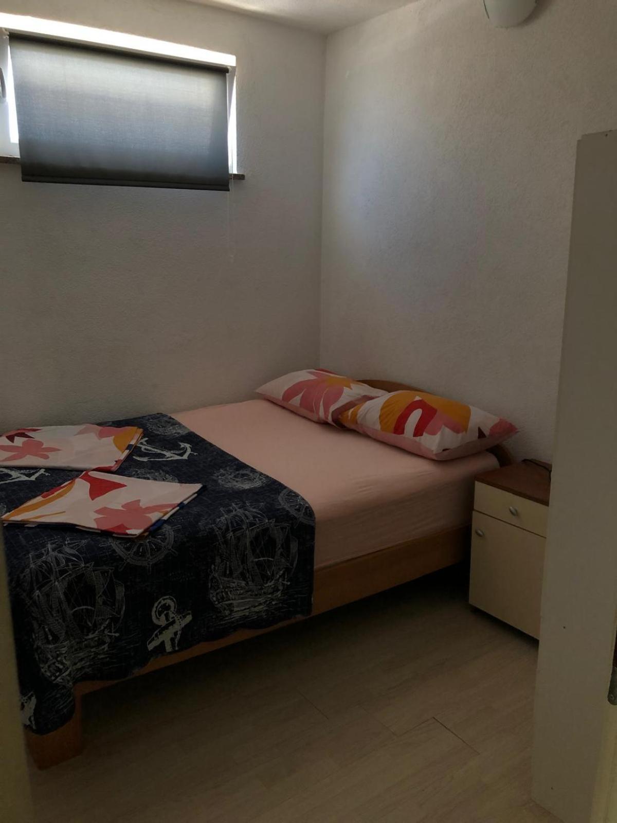 Apartmani Cesarica 卡尔卢巴格 客房 照片